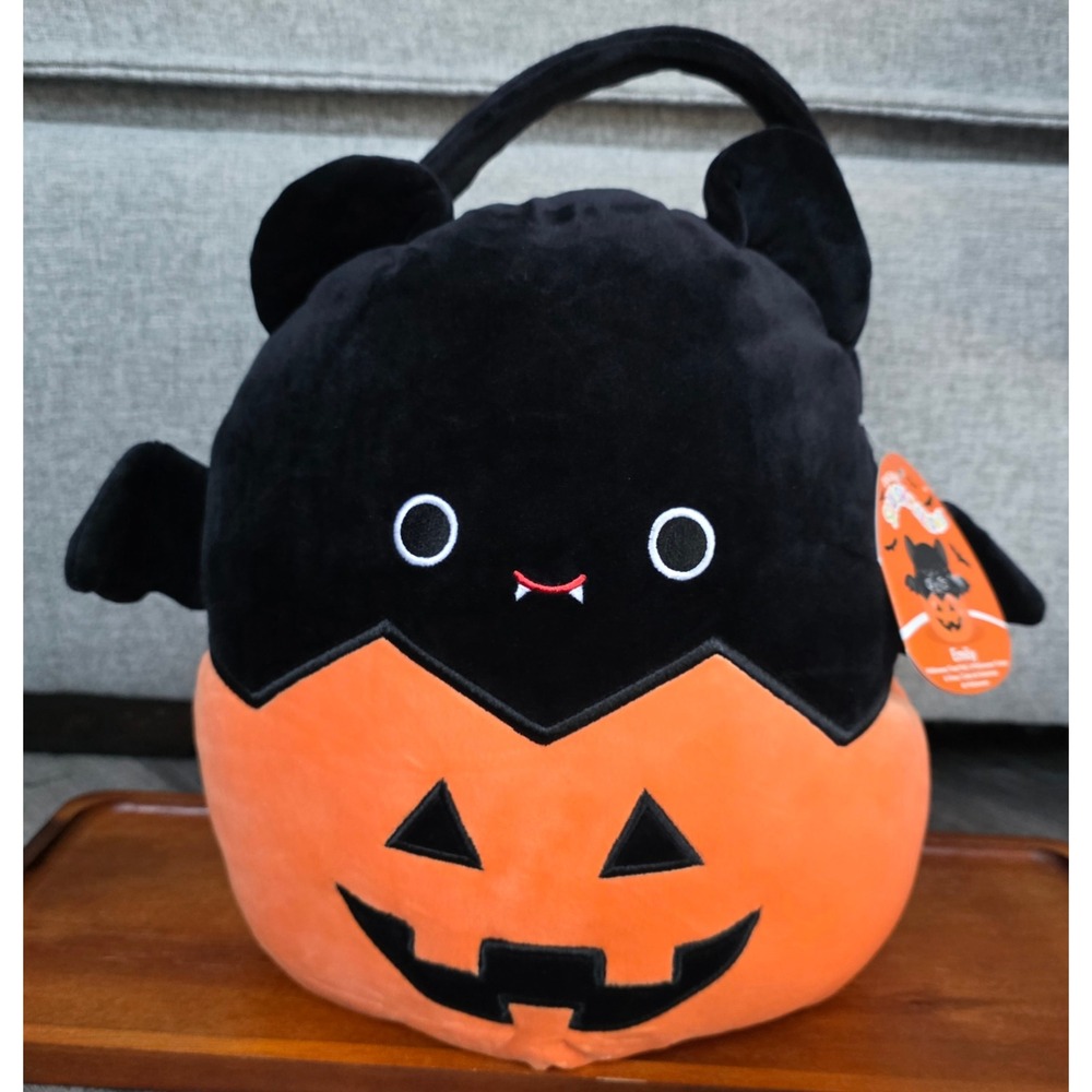 Squishmallows Emily the Bat Halloween Treat Pail Plush Pumpkin Candy Bucket NWT